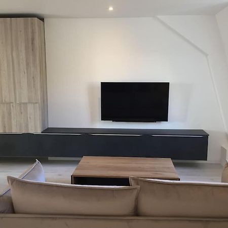 Rodez - Superbe Appartement Neuf Avec Vue Εξωτερικό φωτογραφία
